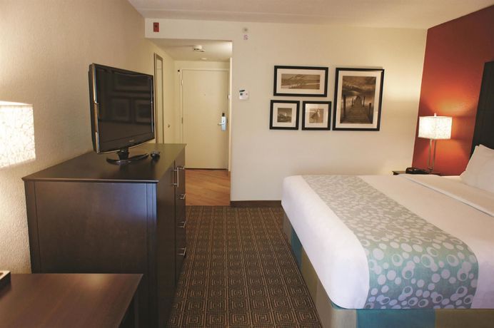 Imagen de la habitación del Hotel La Quinta Inn & Suites by Wyndham Portland. Foto 8