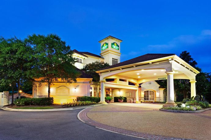 Imagen general del Hotel La Quinta Inn & Suites by Wyndham Raleigh Cary. Foto 1