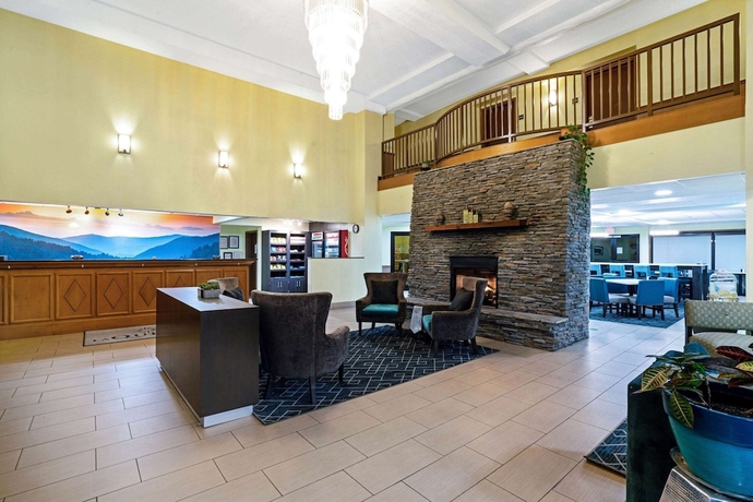 Imagen de los interiores del Hotel La Quinta Inn & Suites by Wyndham Sevierville / Kodak. Foto 16