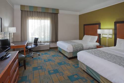 Imagen de la habitación del Hotel La Quinta Inn & Suites by Wyndham Sherman. Foto 2