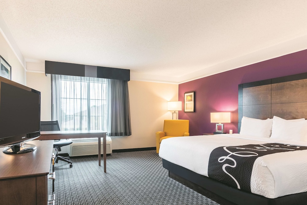 Imagen de la habitación del Hotel La Quinta Inn & Suites by Wyndham Shreveport Airport. Foto 12