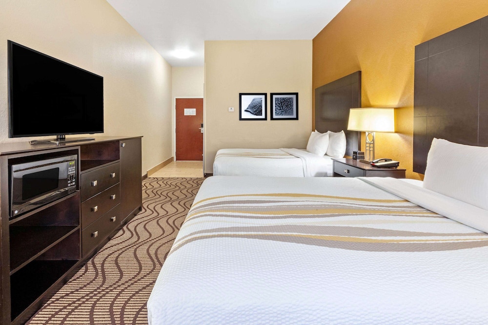 Imagen de la habitación del Hotel La Quinta Inn & Suites by Wyndham South Bend. Foto 3