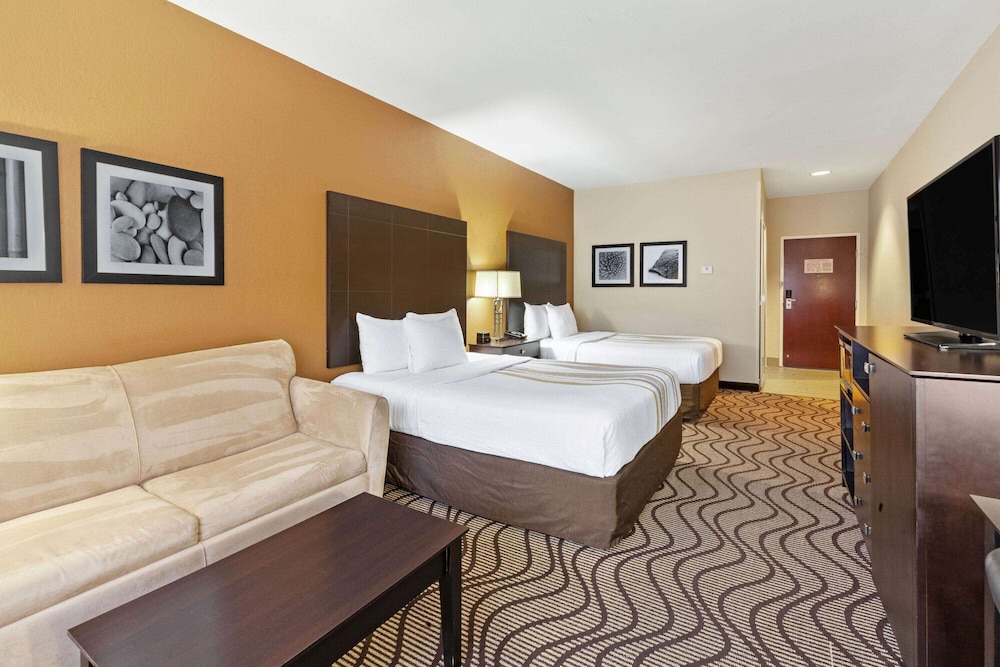 Imagen de la habitación del Hotel La Quinta Inn & Suites by Wyndham South Bend. Foto 11