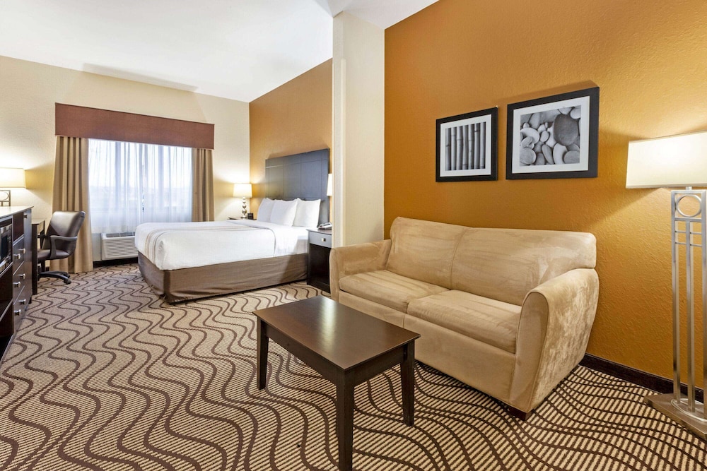 Imagen de la habitación del Hotel La Quinta Inn & Suites by Wyndham South Bend. Foto 16