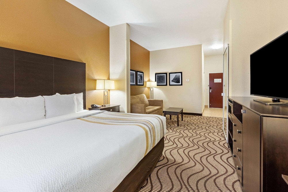 Imagen de la habitación del Hotel La Quinta Inn & Suites by Wyndham South Bend. Foto 17