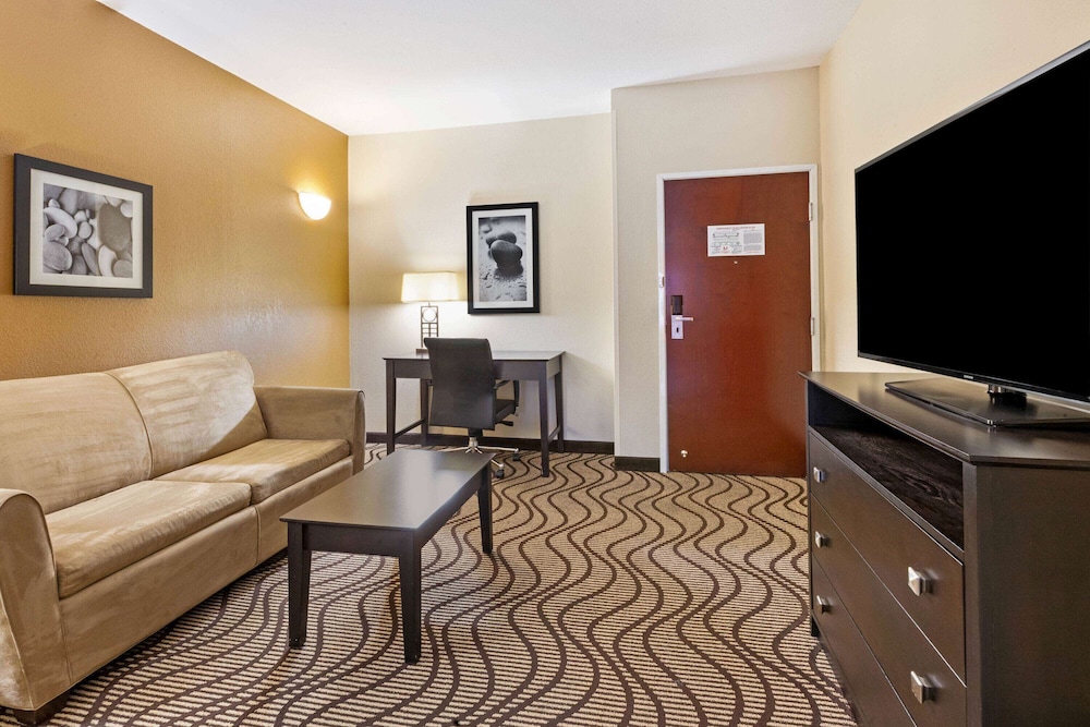 Imagen de la habitación del Hotel La Quinta Inn & Suites by Wyndham South Bend. Foto 18