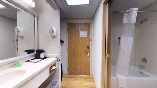 Imagen de la habitación del Hotel La Quinta Inn & Suites by Wyndham Springfield South. Foto 2