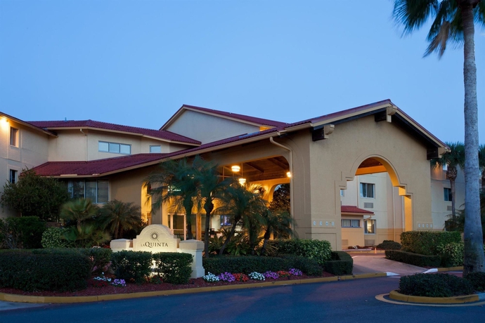 Imagen general del Hotel La Quinta Inn & Suites by Wyndham St. Pete-Clearwater Airpt. Foto 1