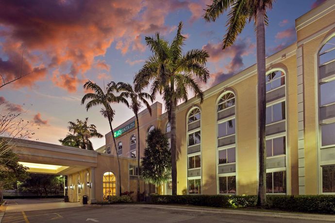 Imagen general del Hotel La Quinta Inn & Suites by Wyndham Sunrise. Foto 1