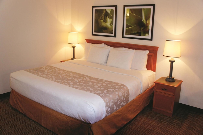 Imagen de la habitación del Hotel La Quinta Inn & Suites by Wyndham Tampa Brandon West. Foto 3