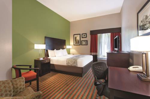 Imagen de la habitación del Hotel La Quinta Inn & Suites by Wyndham - Tampa South. Foto 2