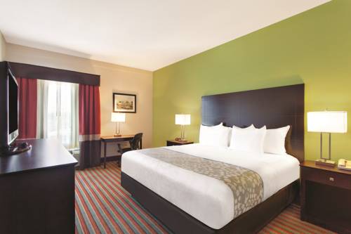 Imagen de la habitación del Hotel La Quinta Inn & Suites by Wyndham - Tampa South. Foto 6