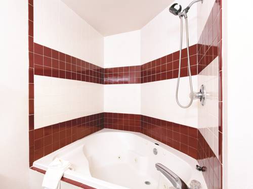 Imagen de la habitación del Hotel La Quinta Inn & Suites by Wyndham - Tampa South. Foto 10