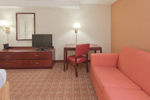 Imagen de la habitación del Hotel La Quinta Inn & Suites by Wyndham Warwick Providence Airport. Foto 13