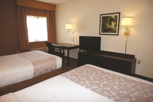 Imagen de la habitación del Hotel La Quinta Inn & Suites by Wyndham Warwick Providence Airport. Foto 17