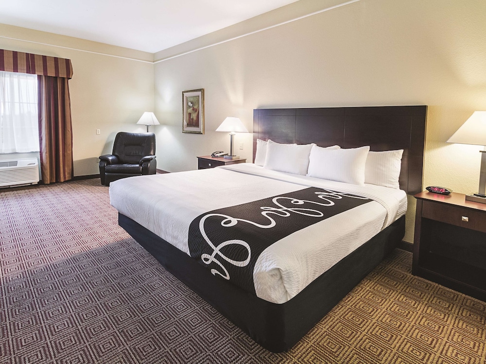 Imagen de la habitación del Hotel La Quinta Inn & Suites by Wyndham Waxahachie. Foto 8