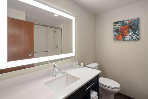 Imagen de la habitación del Hotel La Quinta Inn & Suites by Wyndham Wenatchee. Foto 10