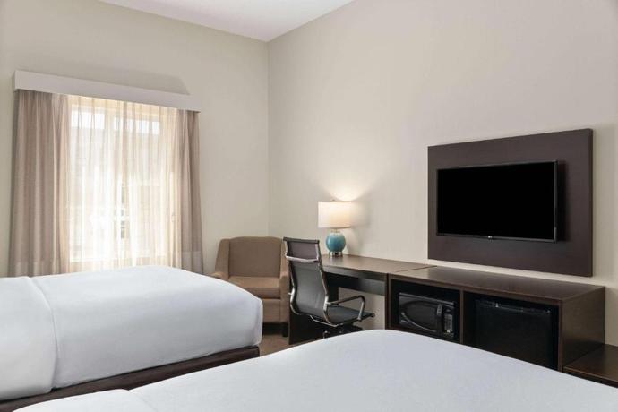 Imagen de la habitación del Hotel La Quinta Inn & Suites by Wyndham Wenatchee. Foto 12