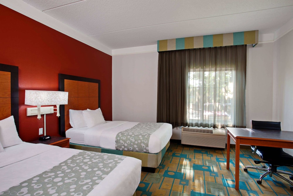 Imagen de la habitación del Hotel La Quinta Inn & Suites by Wyndham Winston-Salem. Foto 9
