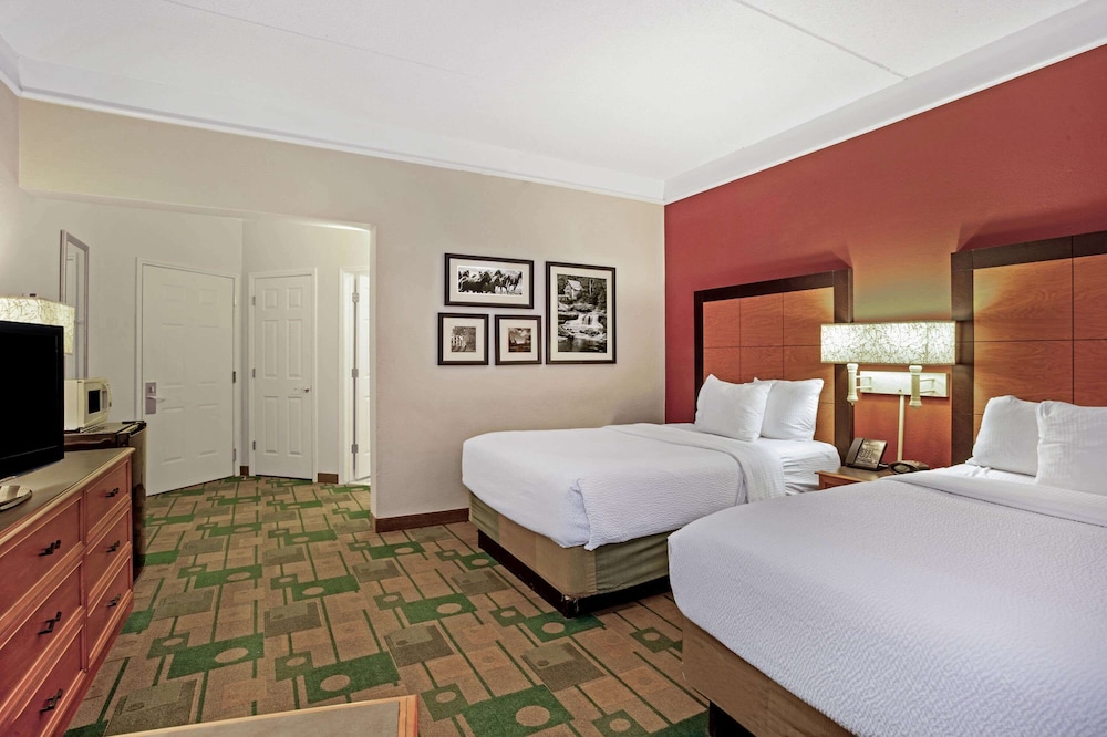 Imagen de la habitación del Hotel La Quinta Inn & Suites by Wyndham Winston-Salem. Foto 11