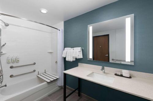 Imagen de la habitación del Hotel La Quinta Inn & Suites by Wyndham Yuma. Foto 9