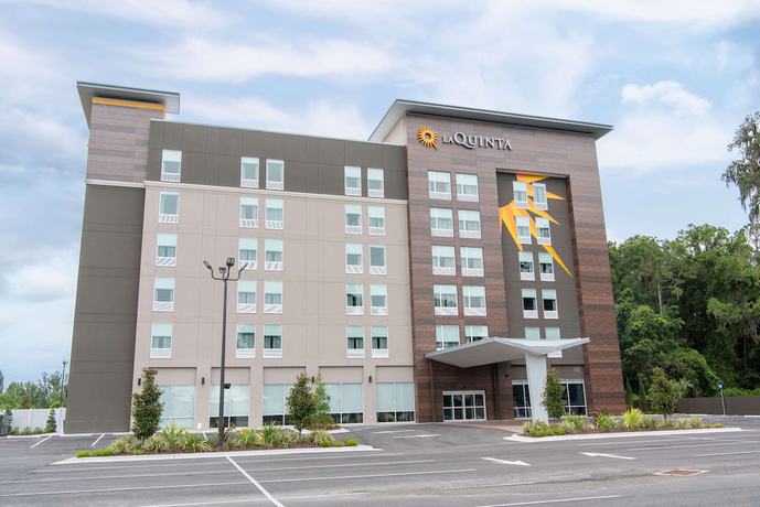 Imagen general del Hotel La Quinta Inn and Suite by Wyndham Lake City. Foto 3