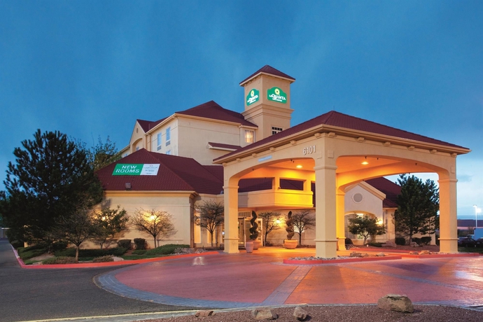Imagen general del Hotel La Quinta Inn and Suites By Wyndham Albuquerque West. Foto 3