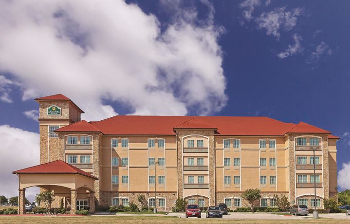 Imagen general del Hotel La Quinta Inn and Suites By Wyndham Allen At The Village. Foto 1