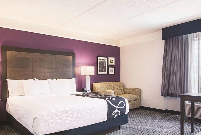 Imagen de la habitación del Hotel La Quinta Inn and Suites By Wyndham Atlanta Perimeter Medical. Foto 7