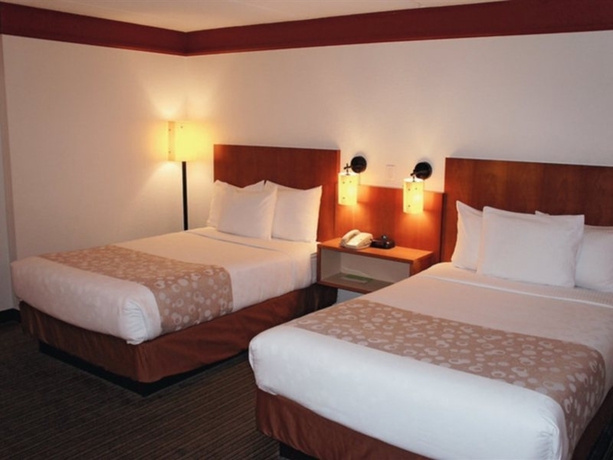 Imagen de la habitación del Hotel La Quinta Inn and Suites By Wyndham Atlanta Perimeter Medical. Foto 11