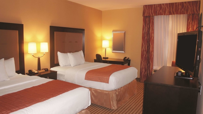 Imagen de la habitación del Hotel La Quinta Inn and Suites By Wyndham Atlanta-union City. Foto 3