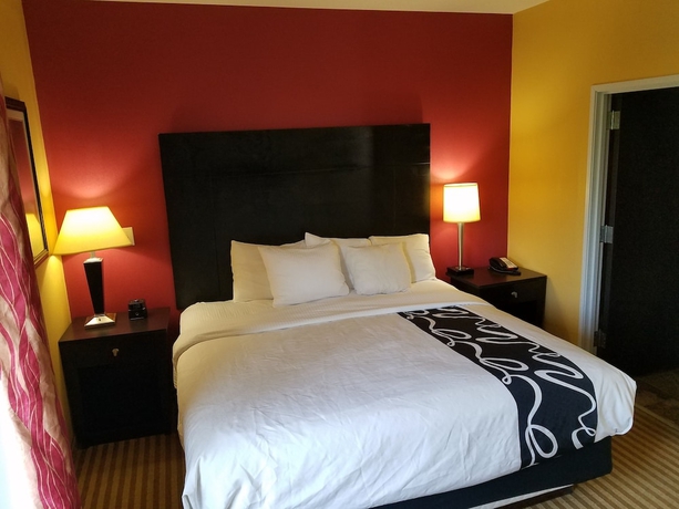 Imagen de la habitación del Hotel La Quinta Inn and Suites By Wyndham Atlanta-union City. Foto 5