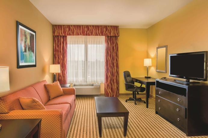 Imagen de la habitación del Hotel La Quinta Inn and Suites By Wyndham Atlanta-union City. Foto 10
