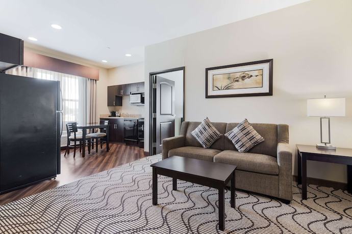 Imagen de la habitación del Hotel La Quinta Inn and Suites By Wyndham Auburn. Foto 3