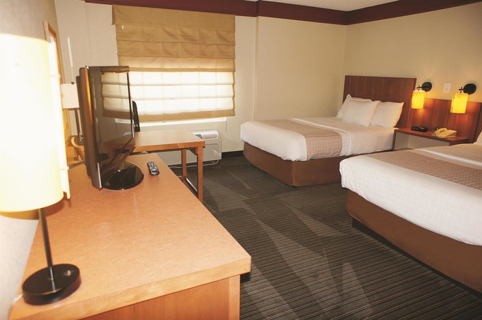 Imagen de la habitación del Hotel La Quinta Inn and Suites By Wyndham Austin Airport. Foto 6