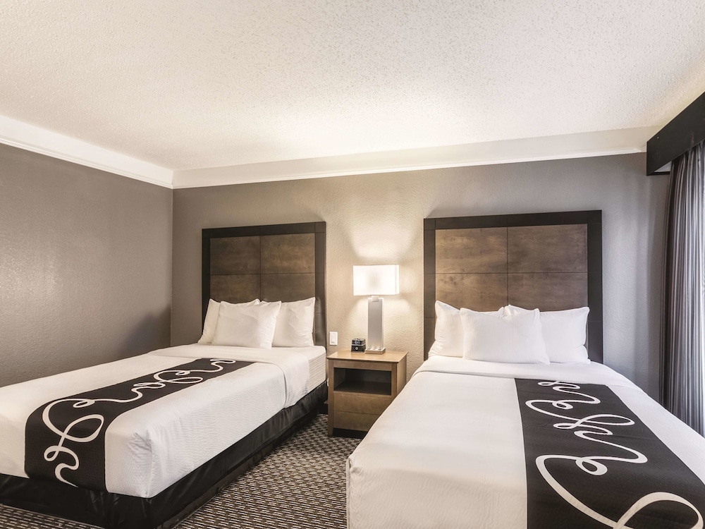 Imagen de la habitación del Hotel La Quinta Inn and Suites By Wyndham Austin Near The Domain. Foto 14