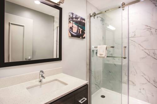 Imagen de la habitación del Hotel La Quinta Inn and Suites By Wyndham Baltimore Downtown. Foto 4