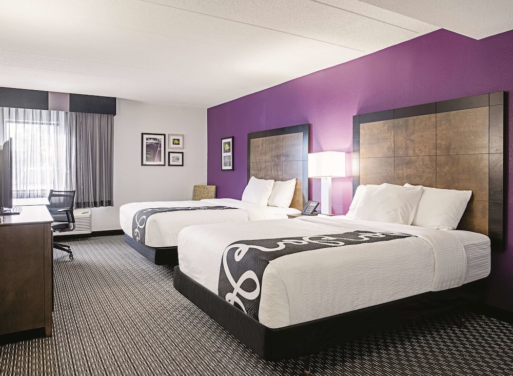 Imagen de la habitación del Hotel La Quinta Inn and Suites By Wyndham Baltimore N / White Marsh. Foto 1