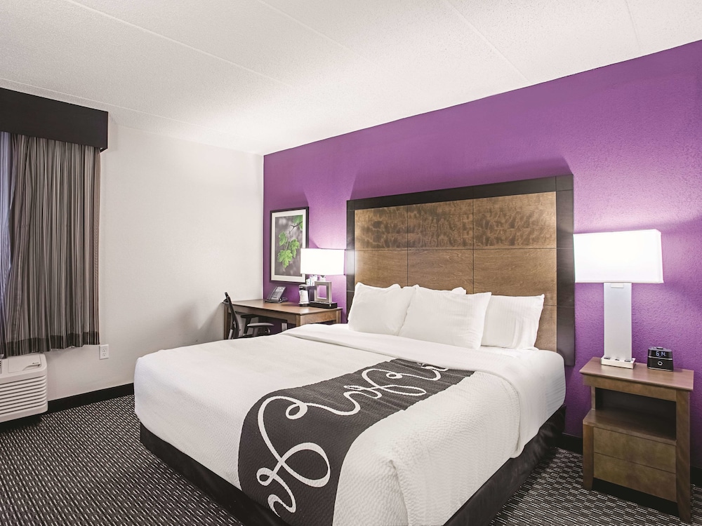 Imagen de la habitación del Hotel La Quinta Inn and Suites By Wyndham Baltimore N / White Marsh. Foto 5