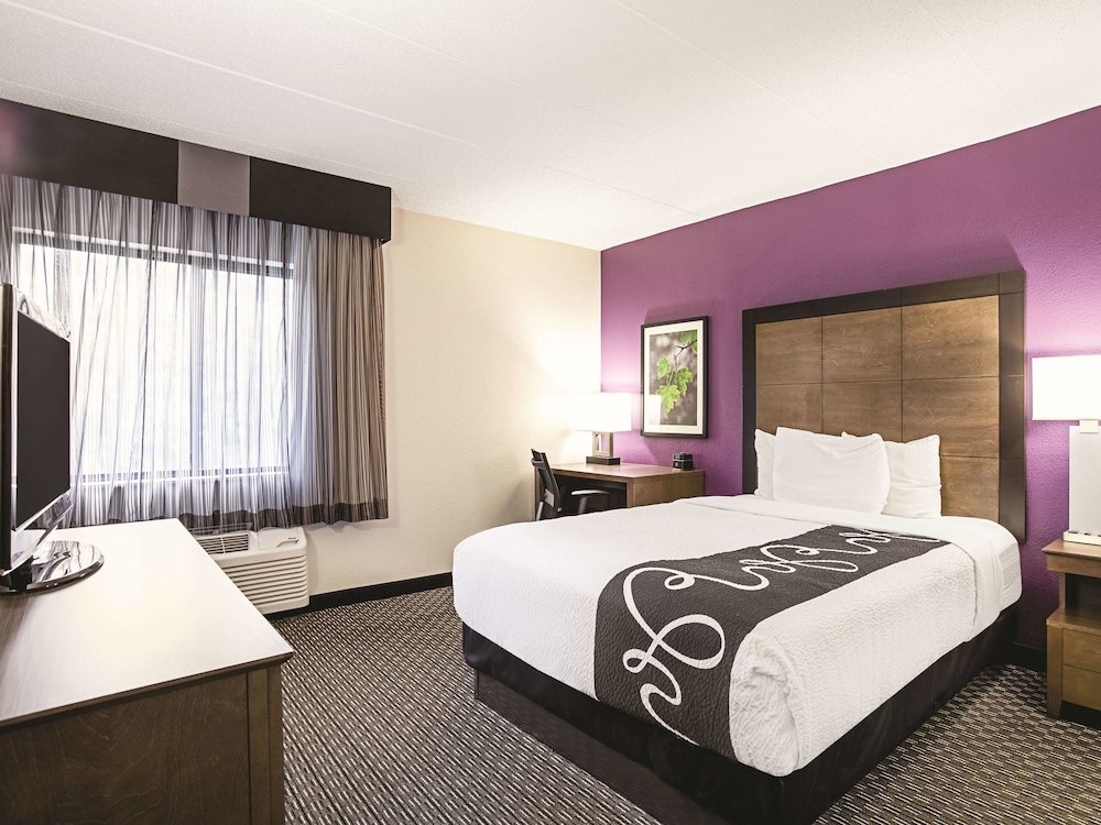 Imagen de la habitación del Hotel La Quinta Inn and Suites By Wyndham Baltimore N / White Marsh. Foto 7