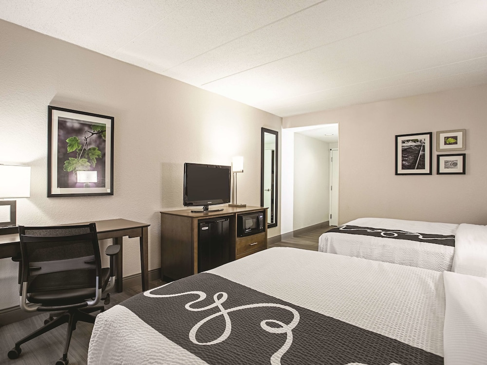 Imagen de la habitación del Hotel La Quinta Inn and Suites By Wyndham Baltimore N / White Marsh. Foto 15