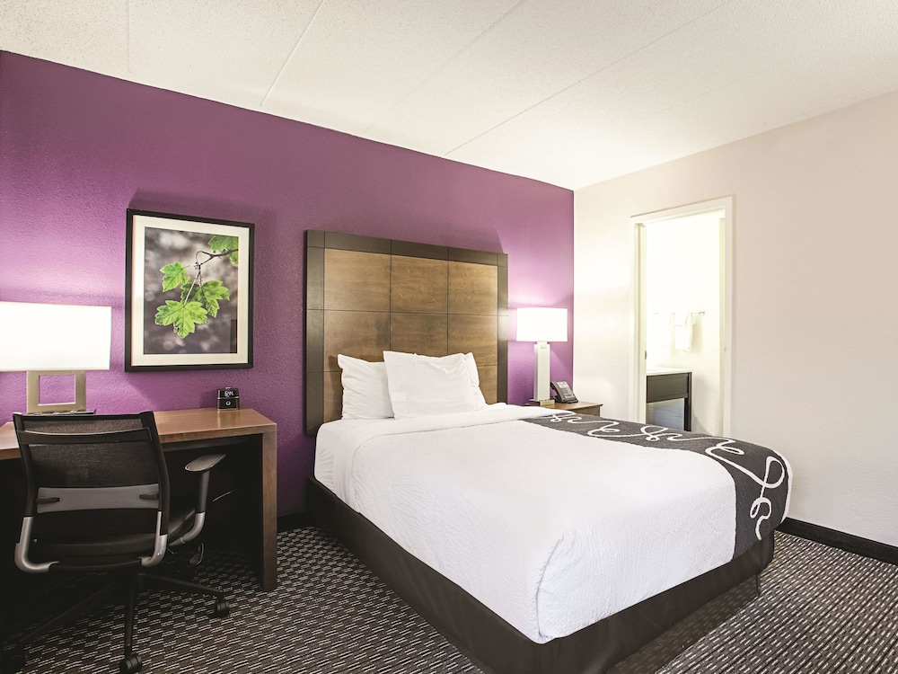 Imagen de la habitación del Hotel La Quinta Inn and Suites By Wyndham Baltimore N / White Marsh. Foto 16