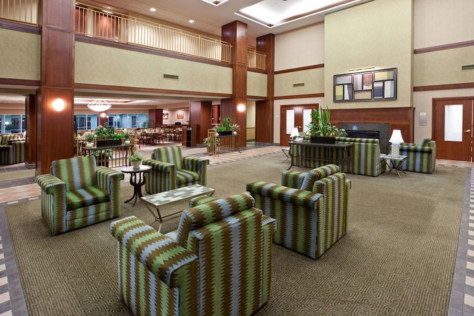 Imagen de los interiores del Hotel La Quinta Inn and Suites By Wyndham Bannockburn-deerfield. Foto 8