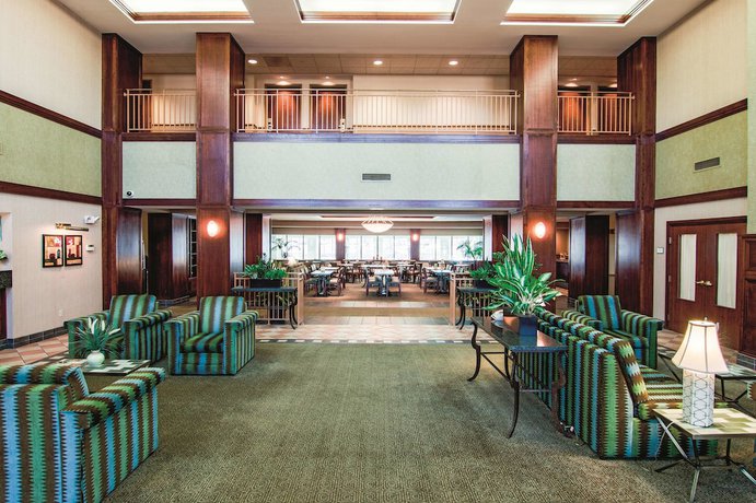 Imagen de los interiores del Hotel La Quinta Inn and Suites By Wyndham Bannockburn-deerfield. Foto 9