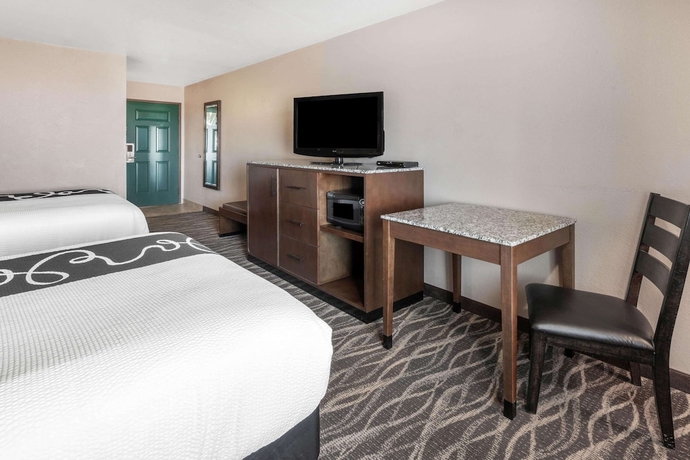 Imagen de la habitación del Hotel La Quinta Inn and Suites By Wyndham Belgrade - Bozeman Airport. Foto 7