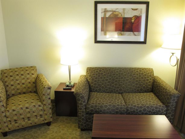 Imagen de la habitación del Hotel La Quinta Inn and Suites By Wyndham Bismarck. Foto 3