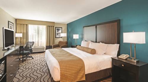 Imagen de la habitación del Hotel La Quinta Inn and Suites By Wyndham Boise Towne Square. Foto 2