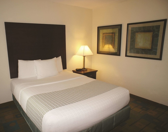 Imagen de la habitación del Hotel La Quinta Inn and Suites By Wyndham Boston Somerville. Foto 2