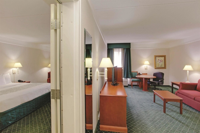Imagen de la habitación del Hotel La Quinta Inn and Suites By Wyndham Boston-andover. Foto 8