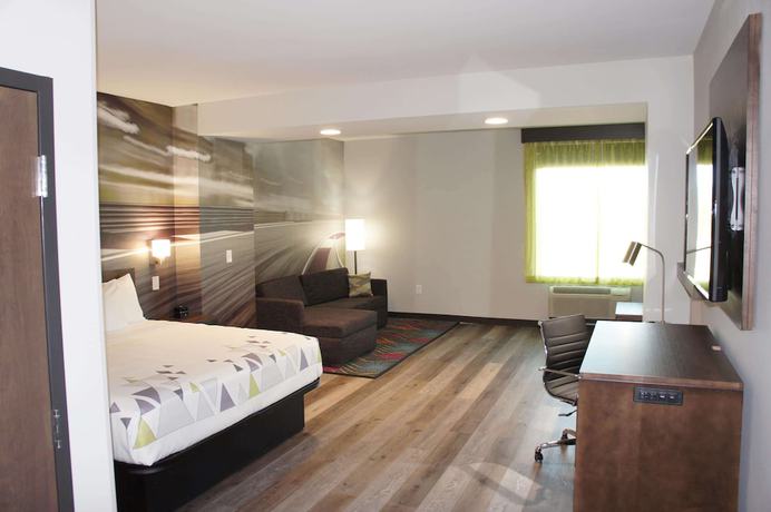 Imagen de la habitación del Hotel La Quinta Inn and Suites By Wyndham Braselton. Foto 2